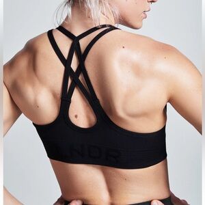 LNDR Blade Sports Bra in Black